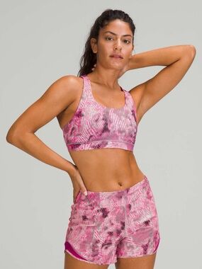🆕💕 Lululemon Seawheeze 2021 Invigorate Bra - Euphoria Pink Multi